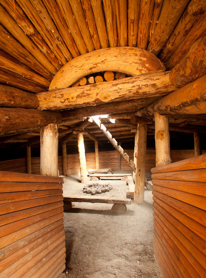 Inside S7ístken House